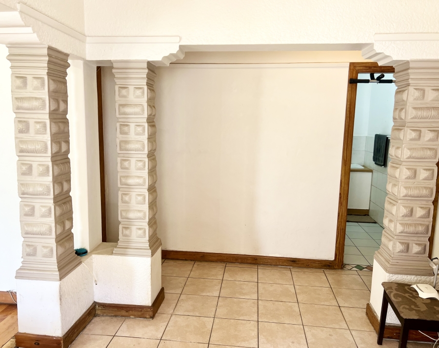 2 Bedroom Property for Sale in Fairfield Estate Western Cape
